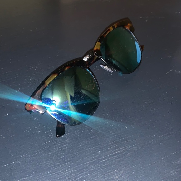 Vans Accessories - Vans Sunglasses